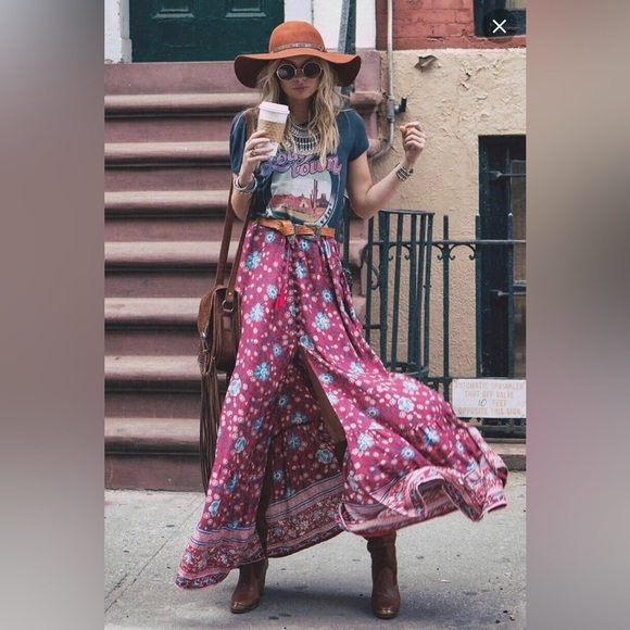 UFT/SELL Spell & The Gypsy Folk Town Tee Shirt Small - Picture 6 of 13